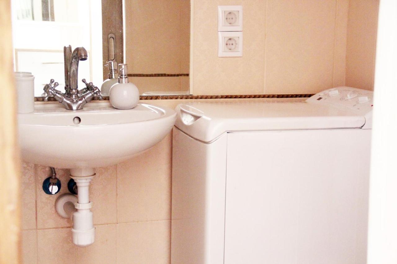 Apartment In The City Center ايفانو - فرانكيفسك المظهر الخارجي الصورة